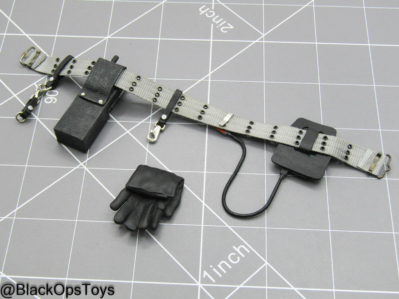 Load image into Gallery viewer, Ghostbusters - Raymond Stantz - Utility Belt w/Belt Gizmo Type 2

