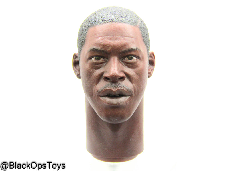 Load image into Gallery viewer, Ghostbusters - Winston Zeddemore - Male Dressed Body w/Headsculpt

