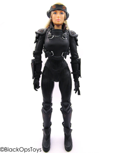 Appleseed - Female Dressed Body Set w/Blonde Head Sculpt