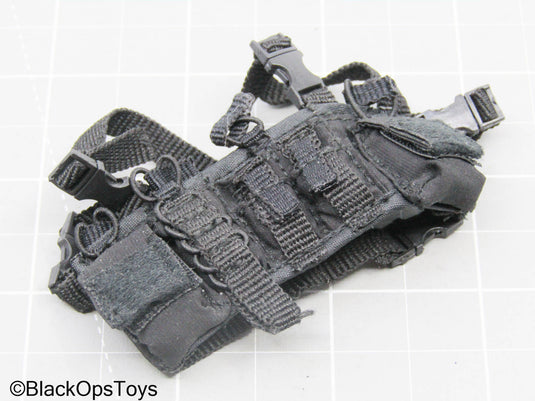 Female Black Chest Rig