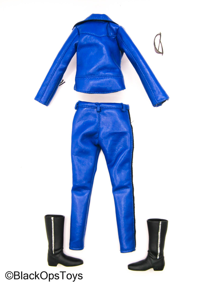 Load image into Gallery viewer, Female Blue Leather Racing Suit w/Black Boots (Foot Type)
