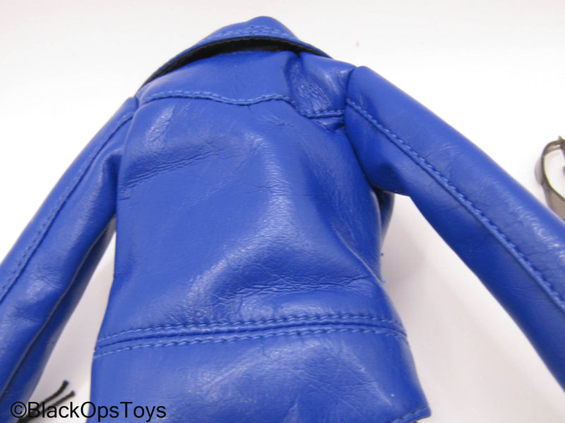 Load image into Gallery viewer, Female Blue Leather Racing Suit w/Black Boots (Foot Type)
