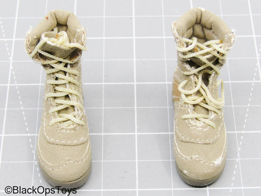 Tan Combat Boots (Foot Type) (READ DESC)