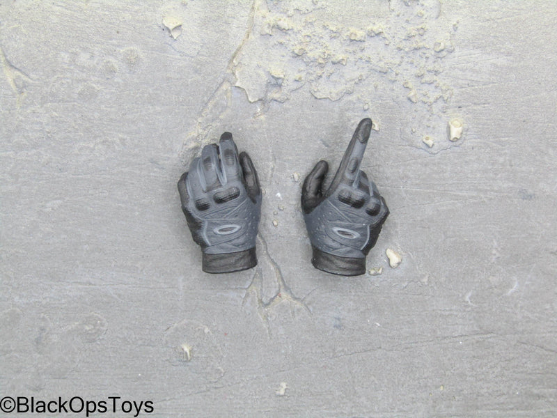 Load image into Gallery viewer, SMU Tier 1 Delta Force CST - Female Black Gloved Hand Set
