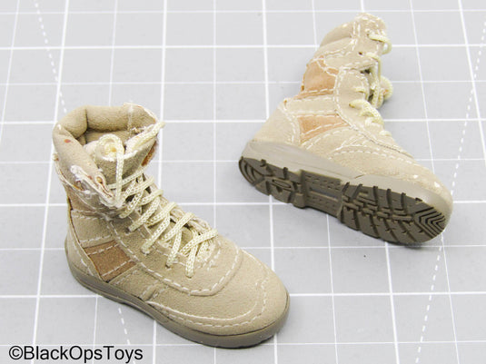Tan Combat Boots (Foot Type) (READ DESC)