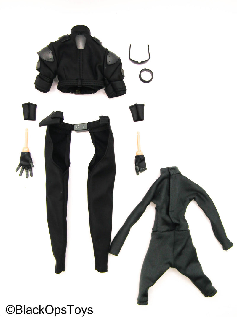 Load image into Gallery viewer, CY Girls - Leather Like Female Uniform Set w/Glasses, Hands &amp; Stand
