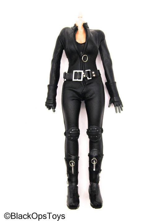 CY Girls - Female Dressed Body w/Leather Like Body Suit & Kneepads