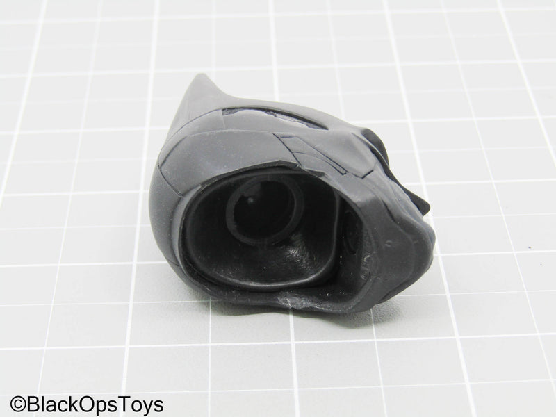 Load image into Gallery viewer, Arkham Knight - Batman Beyond Helmet (Hot Toys)
