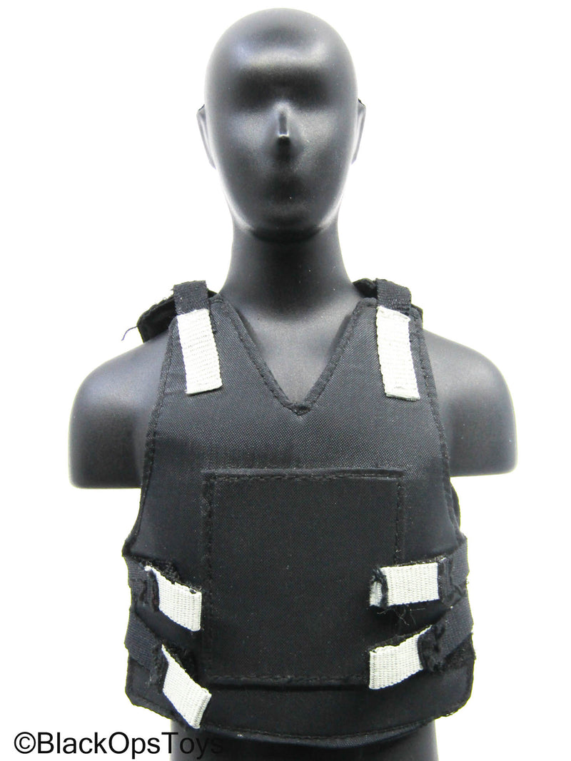 Load image into Gallery viewer, Black Plate Carrier

