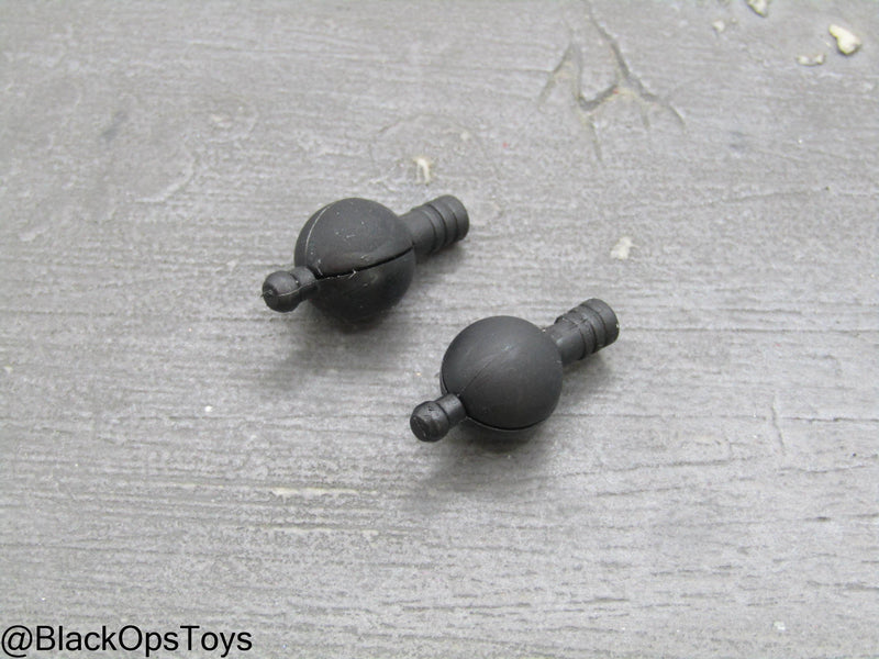 Load image into Gallery viewer, Batman Arkham Origins - Black Male Hand Pegs
