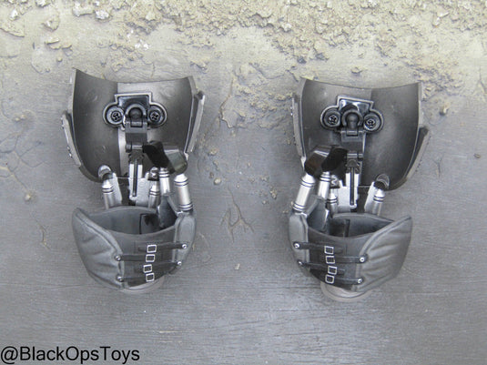 Batman Arkham Origins - Shoulder Armor