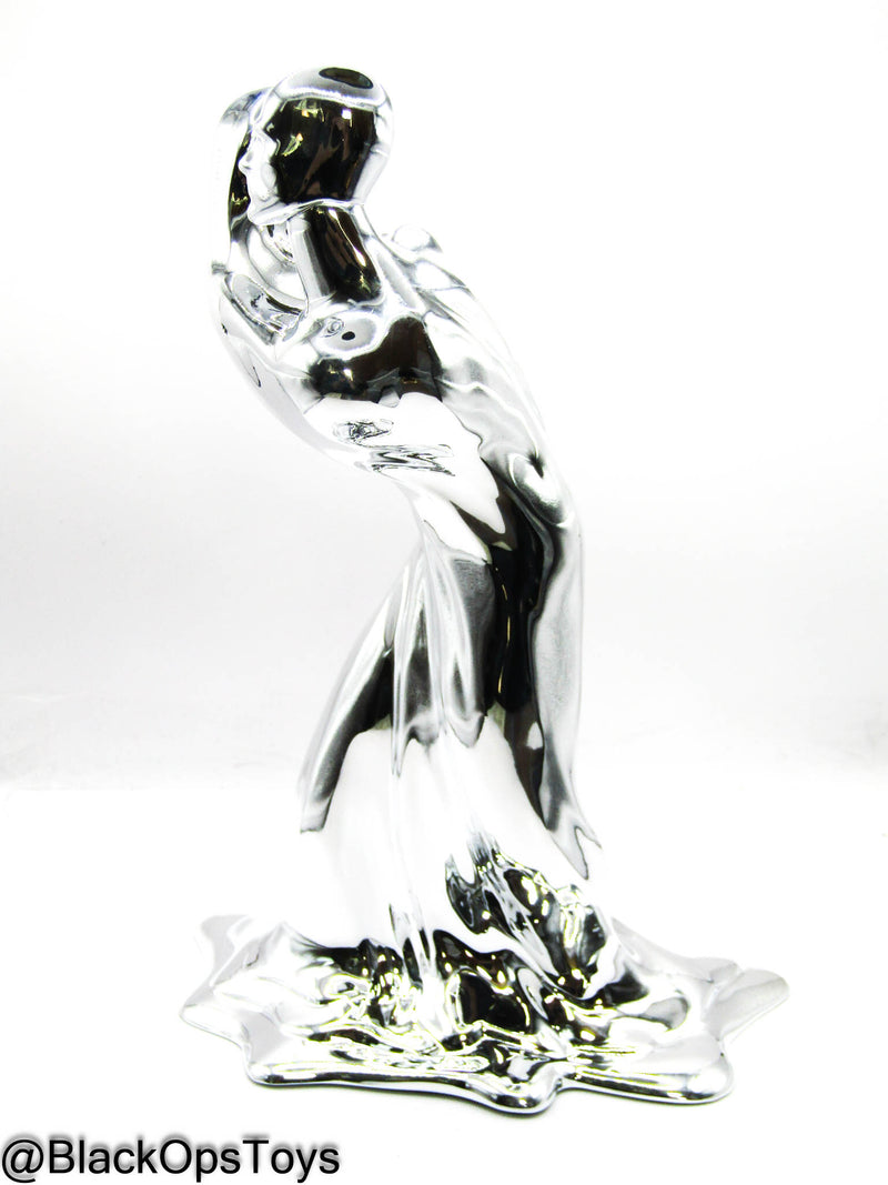 Load image into Gallery viewer, T2 Judgment Day - T-1000 Liquid Metal Statue
