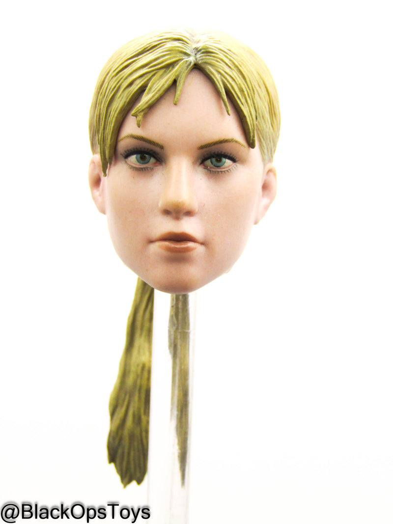 Load image into Gallery viewer, Resident Evil - Jill Valentine - Female Dressed Body w/Headsculpt
