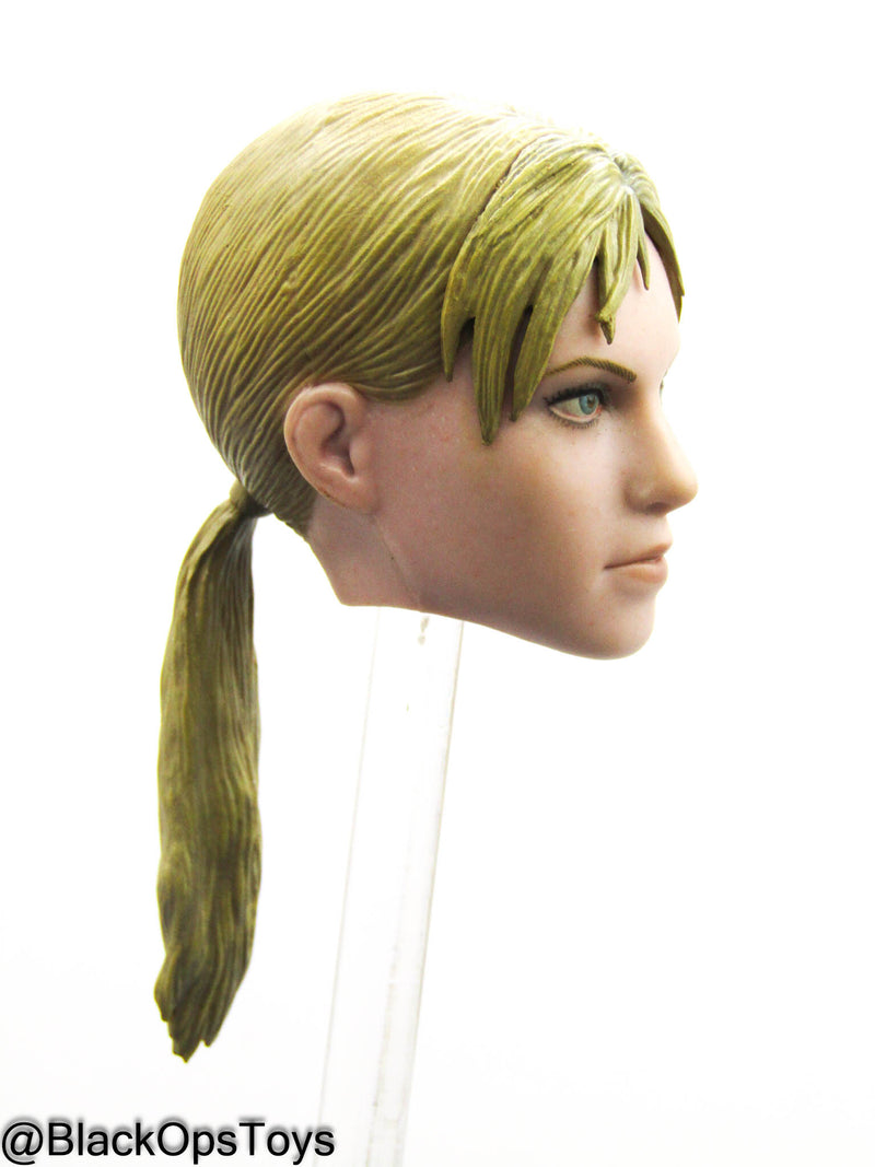 Load image into Gallery viewer, Resident Evil - Jill Valentine - Female Dressed Body w/Headsculpt
