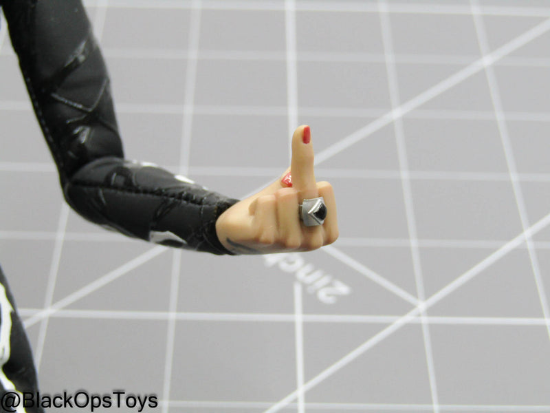 Load image into Gallery viewer, Custom Female Venom Dressed Body w/Trinity Headsculpt
