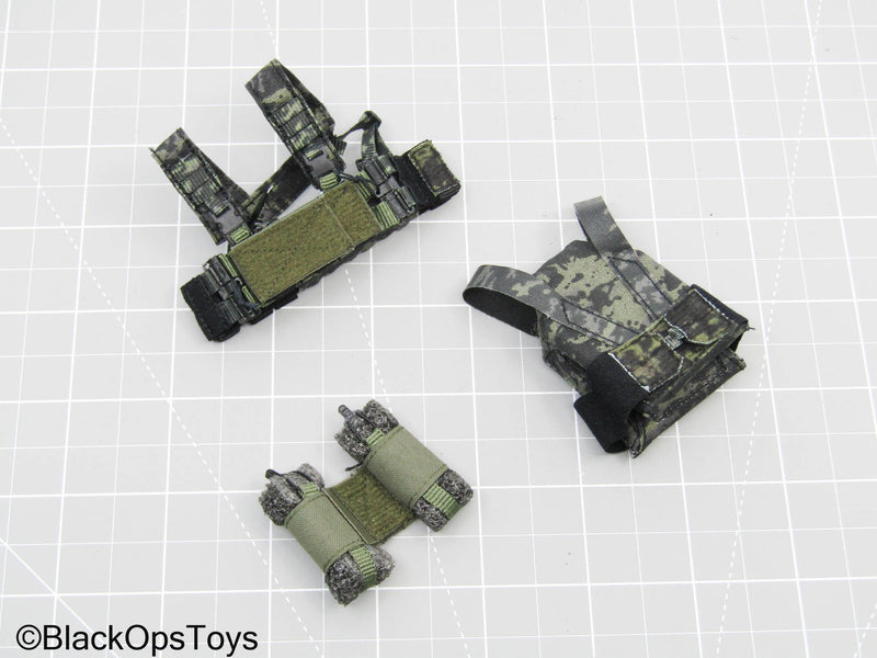 Load image into Gallery viewer, Multicam Black Body Armor, Chest Rig, &amp; Mag Pouch (DAM Toys)

