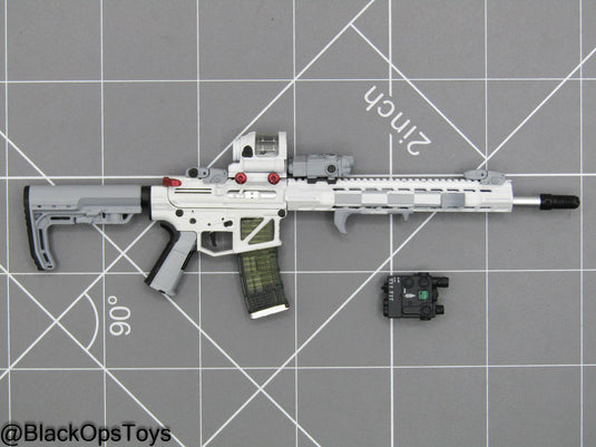 White Assault Rifle w/Attachment Set