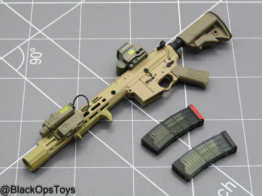 Tan Assault Rifle w/Attachment Set