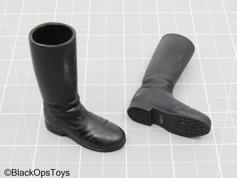 Load image into Gallery viewer, Black High Boots (Foot Type)
