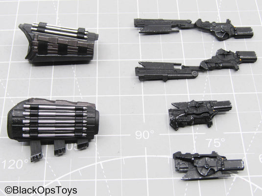 Batman - Black Arm Gauntlets w/Attachments (Hot Toys)