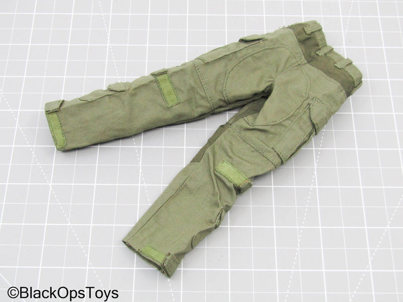 Load image into Gallery viewer, OD Green Cargo Pants
