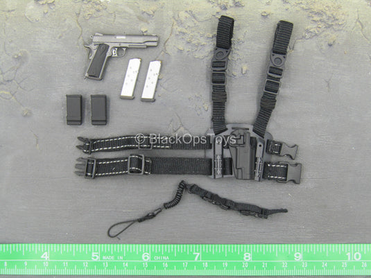 U.S. Army 1st SFOD-D - Grey 1911 Pistol w/Drop Leg Holster