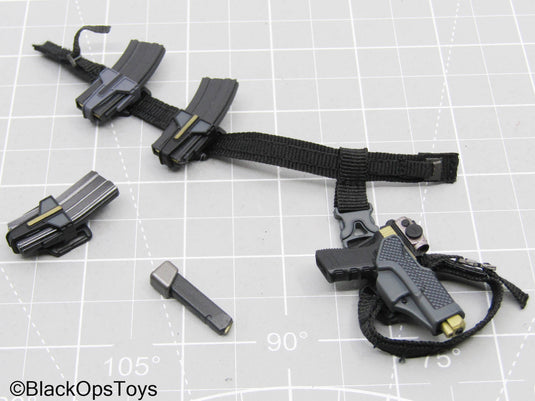 Female Black Belt w/Pistol, Drop Leg Holster, & 5.56 Mag Lot