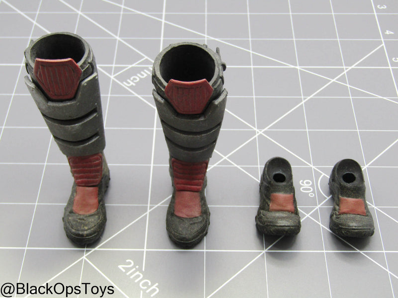 Load image into Gallery viewer, GI JOE - Cobra Viper - Combat Boots Set (Peg Type)
