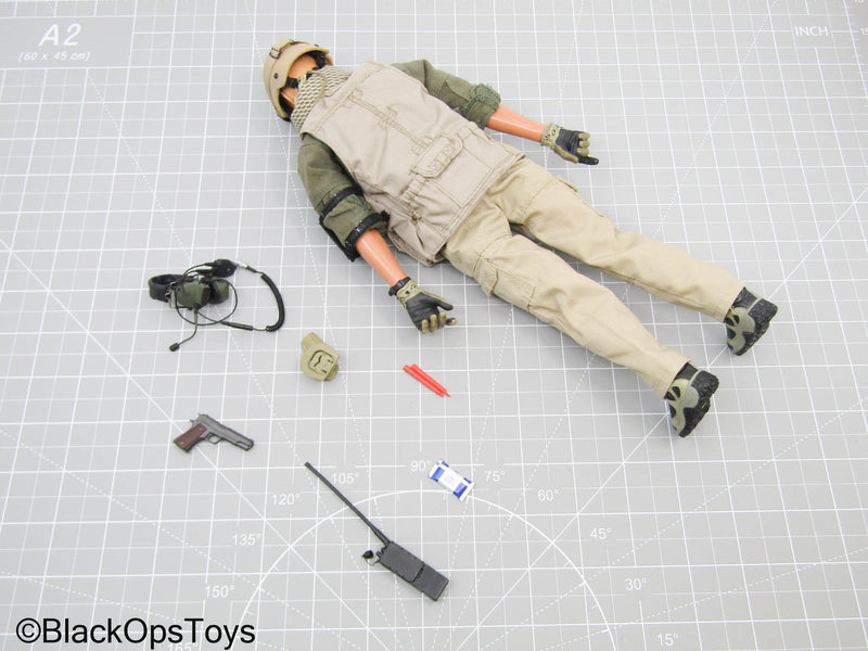 Load image into Gallery viewer, Male Navy Seal Dressed Body w/Pistol, Headgear Set, &amp; Accessories
