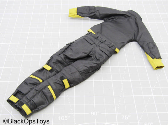 Female Black & Yellow Zip Up Jacket w/Knee Pad Pants