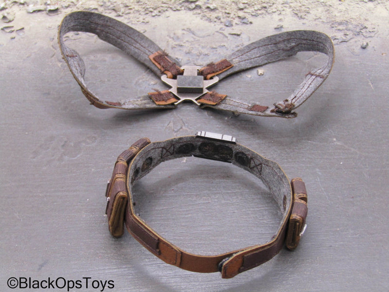 Load image into Gallery viewer, Age of Ultron - Captain America - Utility Belt w/Shoulder Straps
