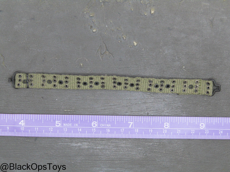 Load image into Gallery viewer, Vietnam Era OD Green Rivet Belt
