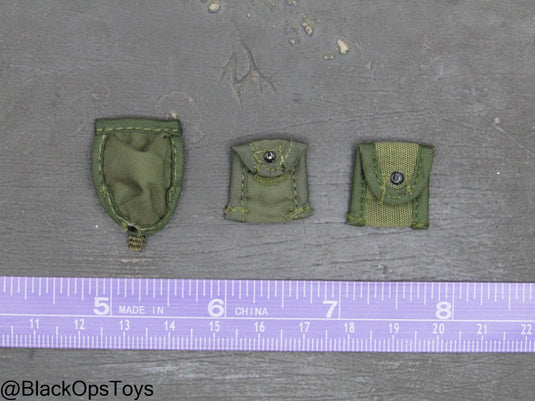 Vietnam Era OD Green Envelope Pouch Set