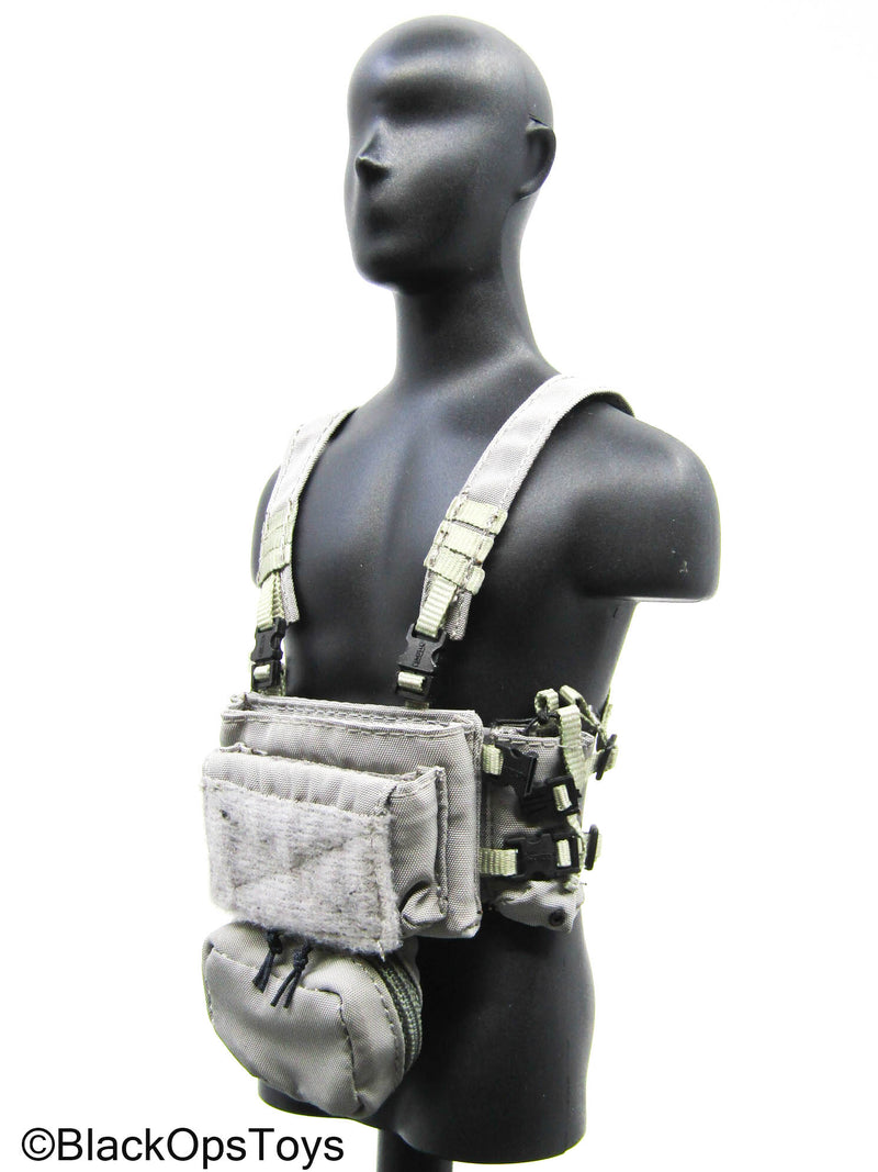 Load image into Gallery viewer, Grey Chest Rig w/Hanger Pouch

