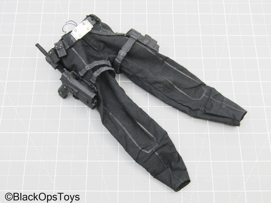 Black Pants w/Utility Belt, Pistol Set & Knife Set (READ DESC)