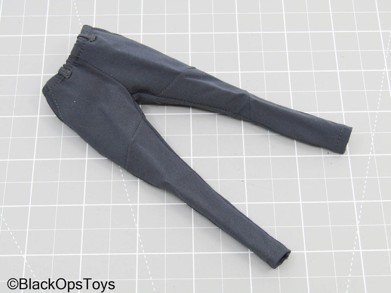 Load image into Gallery viewer, Female Blue Pants (Virtual Toys)
