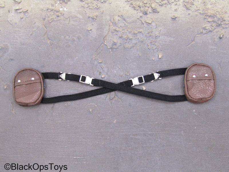 Load image into Gallery viewer, PUBG Battlegrounds Taego Venator - Female Cross Body Pouches

