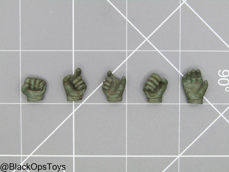 Load image into Gallery viewer, 1/12 - SALVO Black Ops - Fortress Colossus - Left Trigger Gloved Hand Set (x5)
