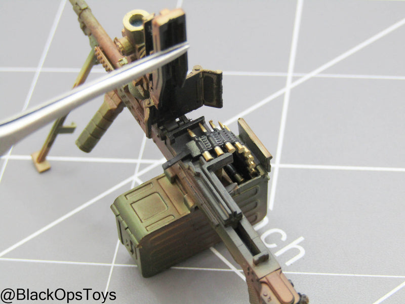 Load image into Gallery viewer, 1/12 - SALVO Black Ops - Fortress Colossus - PKM Light Machine Gun
