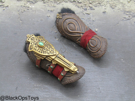 Assassin's Creed: Valhalla - Gauntlets w/Hidden Blade