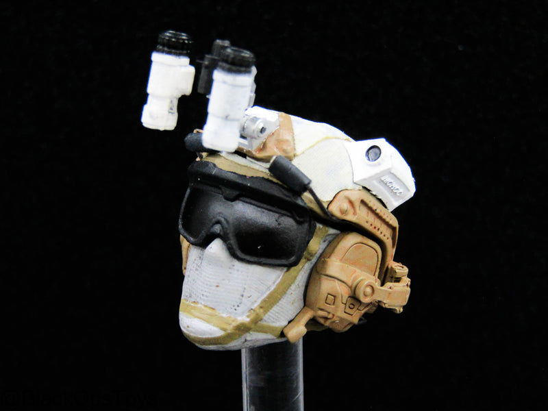 Load image into Gallery viewer, 1/12 - SALVO Black Ops - Unknown Operator - Helmeted Headsculpt w/NVG
