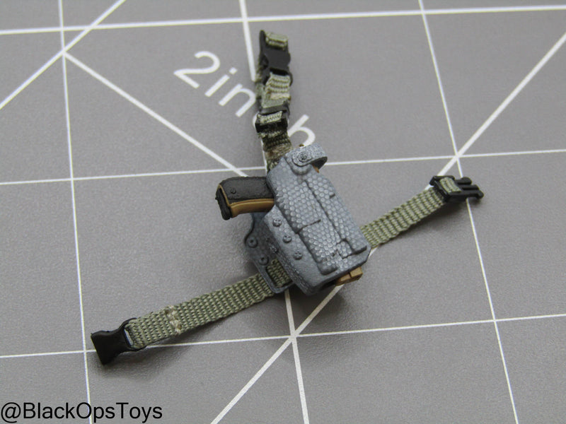 Load image into Gallery viewer, 1/12 - SALVO Black Ops - Unknown Operator - Pistol w/Drop Leg Holster
