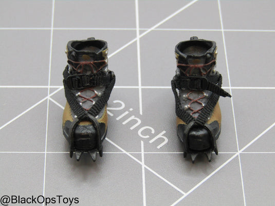 1/12 - SALVO Black Ops - Unknown Operator - Brown Hiking Boots w/Crampons (Peg Type)
