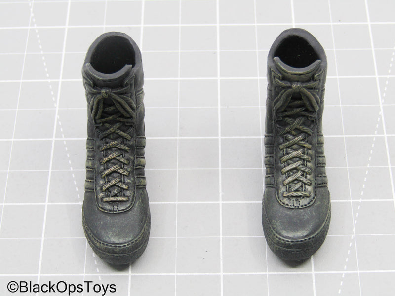 Load image into Gallery viewer, Black Tactical Boots (Peg Type) (Hot Toys)
