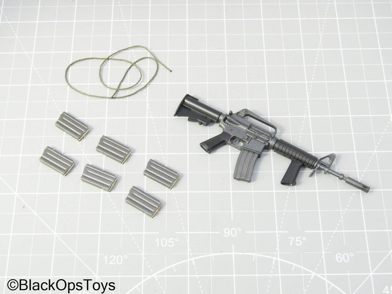 Load image into Gallery viewer, Vietnam MACV-SOG Recon Team Leader - CAR-15 w/Modified Foregrip, &amp; Mag Set
