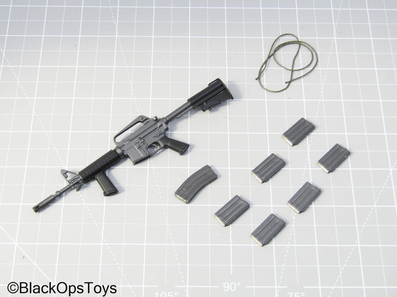 Load image into Gallery viewer, Vietnam MACV-SOG Recon Team Leader - CAR-15 w/Modified Foregrip, &amp; Mag Set

