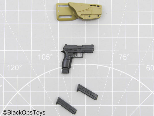 Black Pistol w/Tan Holster & Mag Set