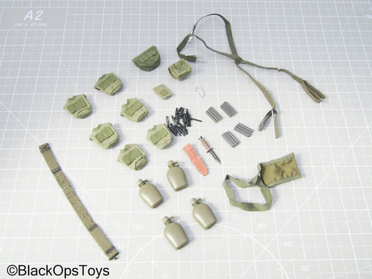 Vietnam MACV-SOG Recon Team Leader - OD Green Gear Pouch Set w/Knife, Shealth, & Mag Set
