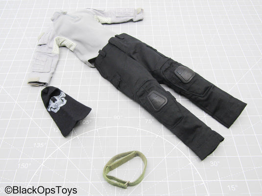 Grey Jacket w/Black Pants, Green Belt, & Black Skull Balaclava