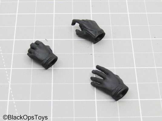 Female Black Gloved Hand Set